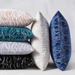 Cachet Pillow 20" - Sapphire -VibeDecor Store 040198656 2 33511.1690277561.386.513