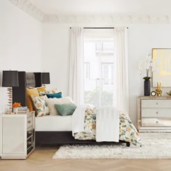 Orchids In Glass Bowl -VibeDecor Store webimage 020232965 014775920 042474336 Bedroom GIF1 1x1 1