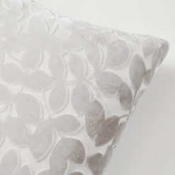 Botanical Pillow 20" - Silver -VibeDecor Store webimage 040182896 DTL1