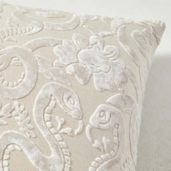 Giardino Pillow 22" - Silver -VibeDecor Store webimage 040445829 DTL2