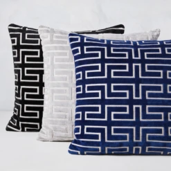 Empire Pillow 24" - Black -VibeDecor Store webimage 040702712 040702710 040702709 GRP