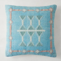 Arlo Pillow 18" - Turquoise
