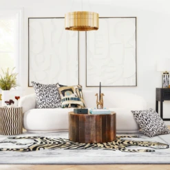 Nikki Chu - Kyra Chandelier -VibeDecor Store webimage Nikkichu Livingroom 02 022226007 square